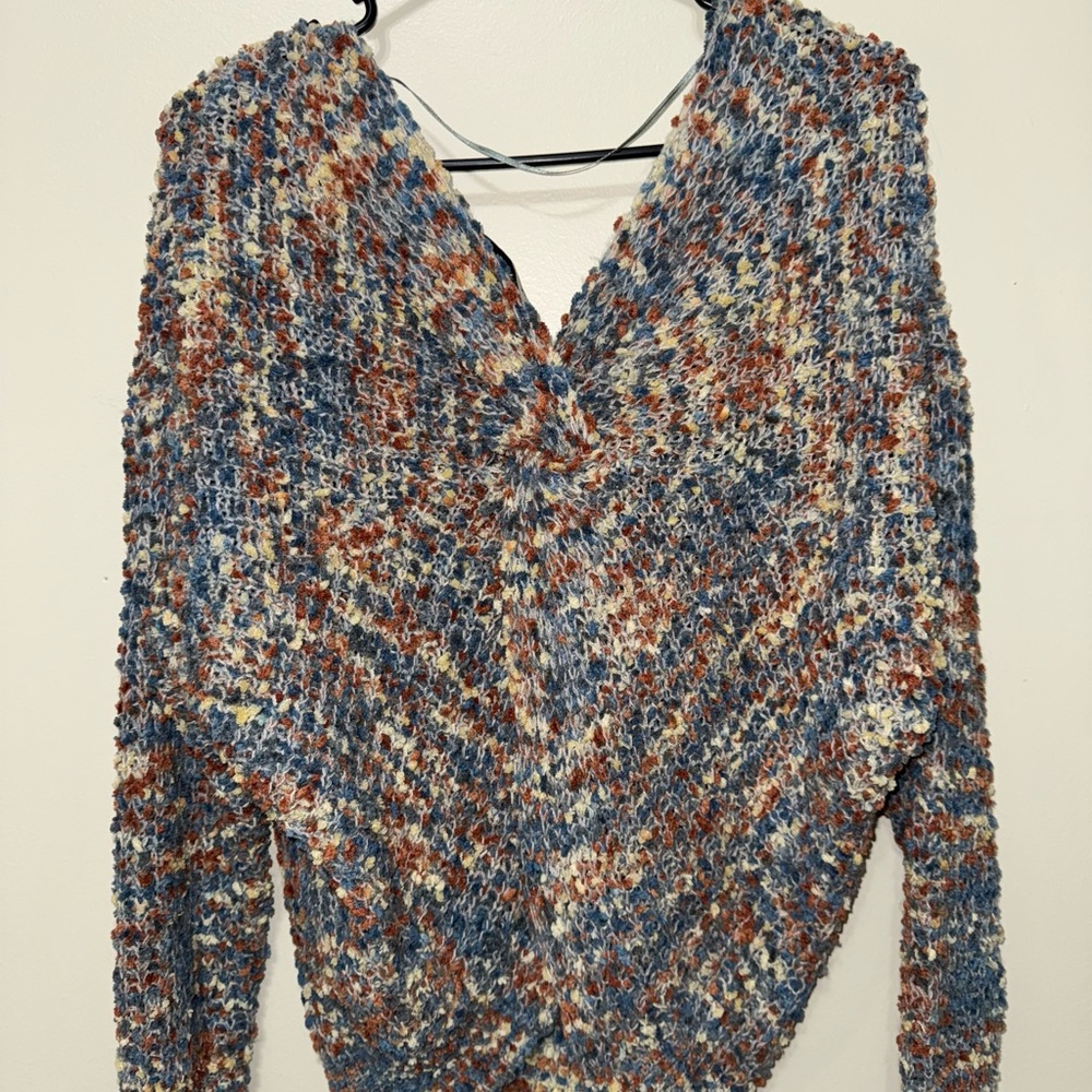 Multicolor Cropped V-Neck with Twisted Back Sweater by Hayden - Picture 6 of 6